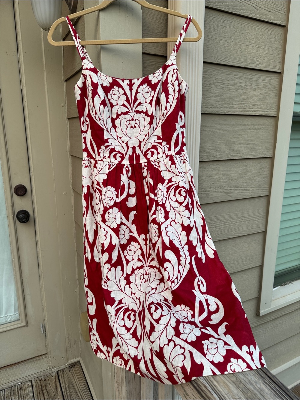 Women's 100% Linen Ann Taylor Red and White Floral dress
